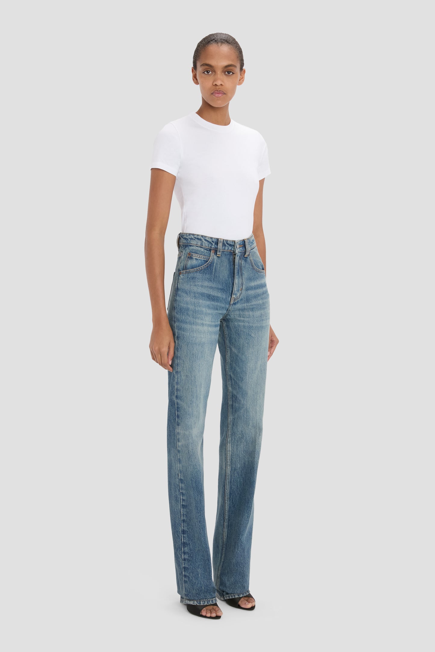 New Julia Stretch Jean In Worn Blue Wash
