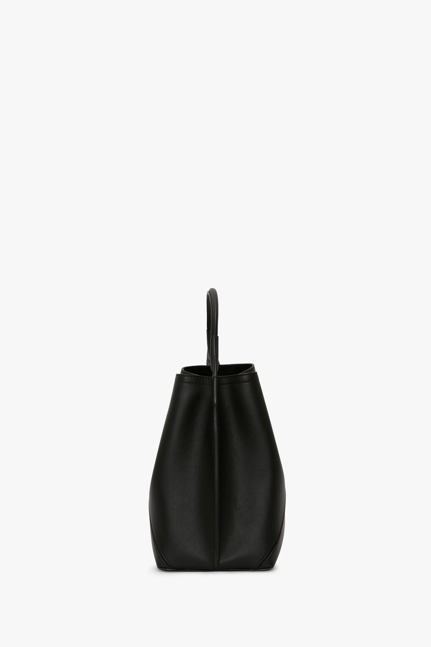 Victoria Bucket Bag