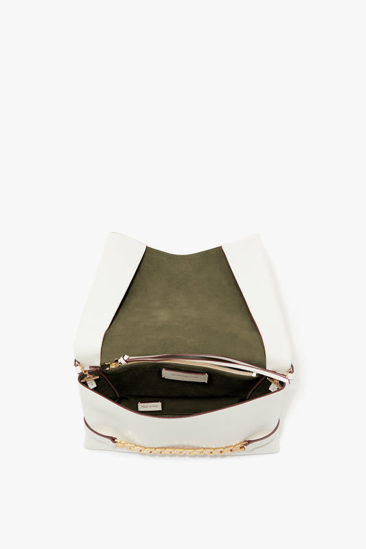 Chain Pouch with Strap In White Leather