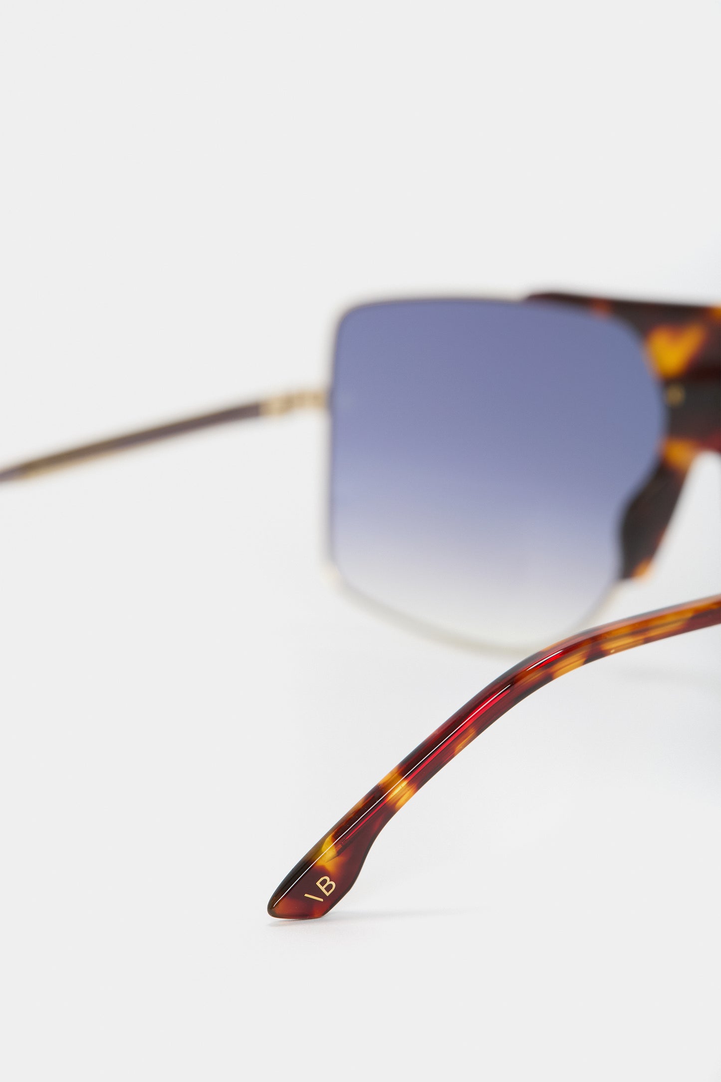 Oversized Metal And Acetate Frame In Gold Havana