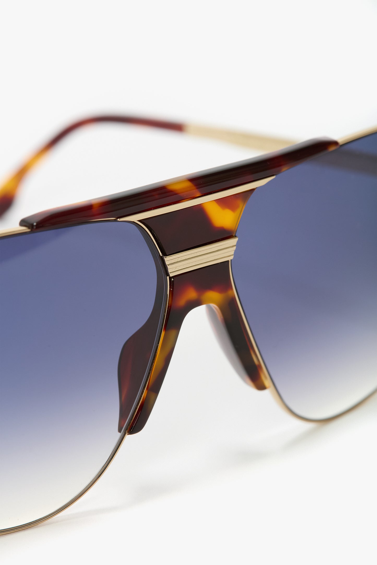 Oversized Metal And Acetate Frame In Gold Havana