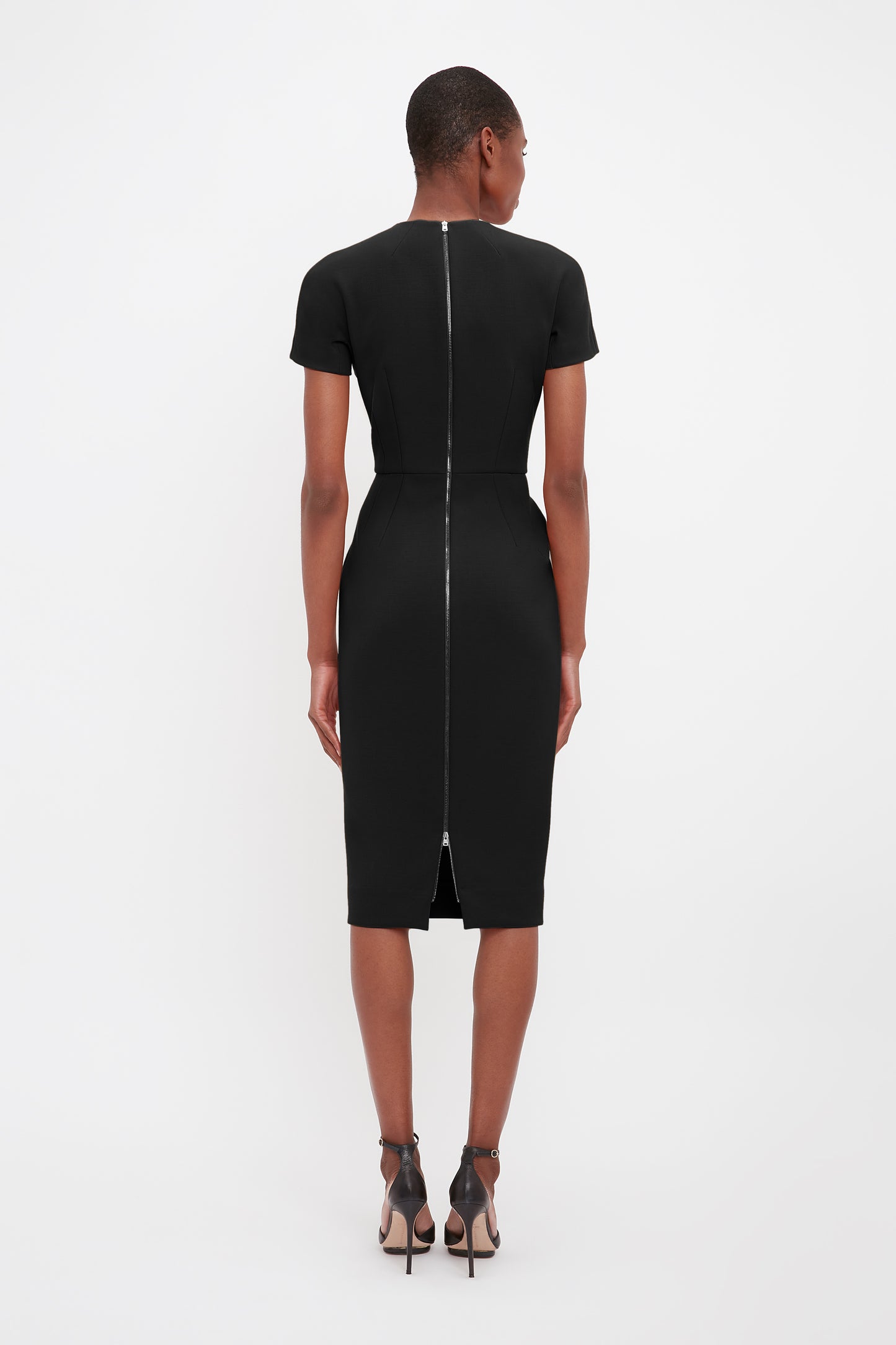 Fitted T-Shirt Dress In Black – Victoria Beckham UK