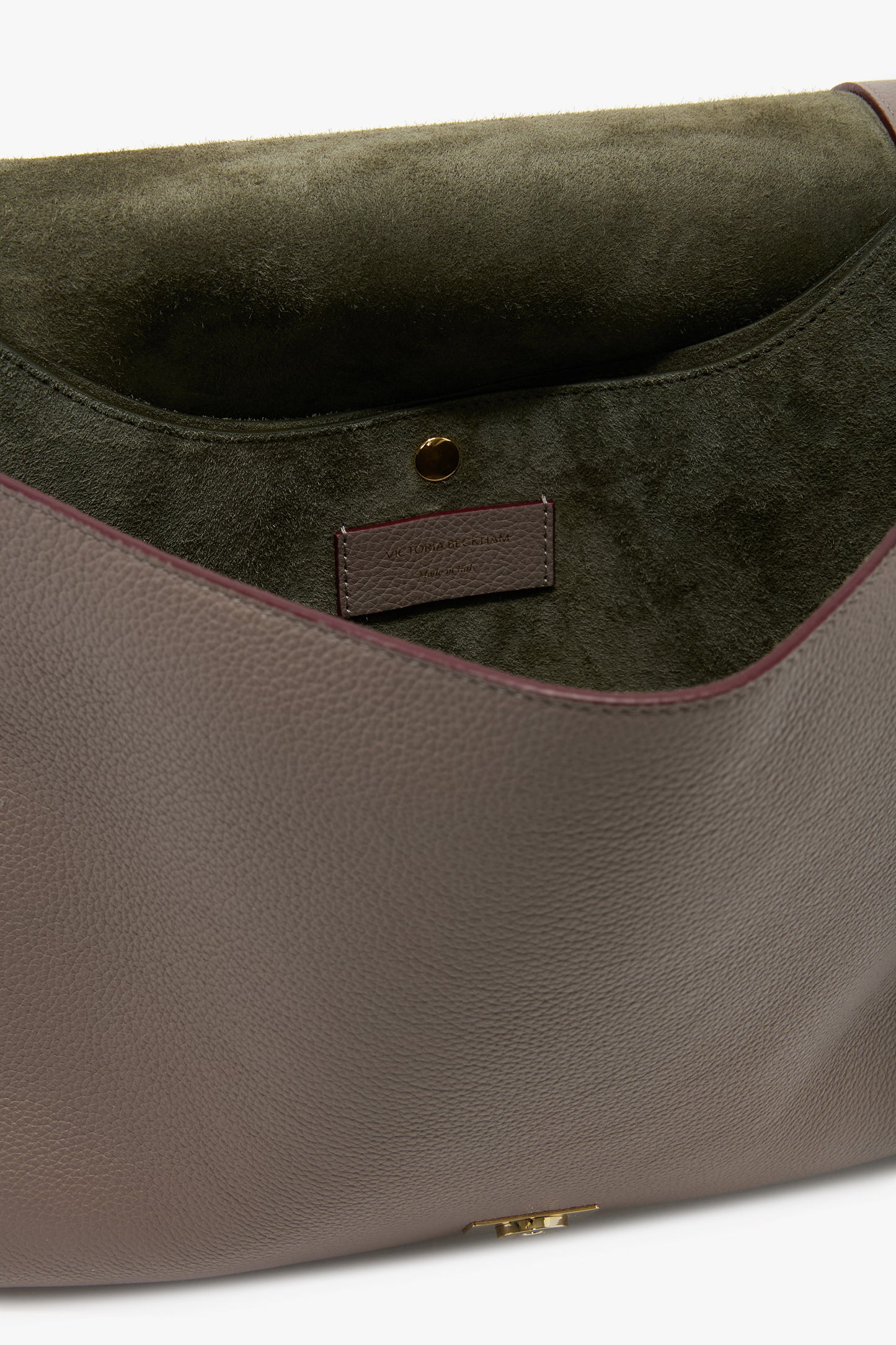 Jumbo Chain Pouch In Taupe Leather