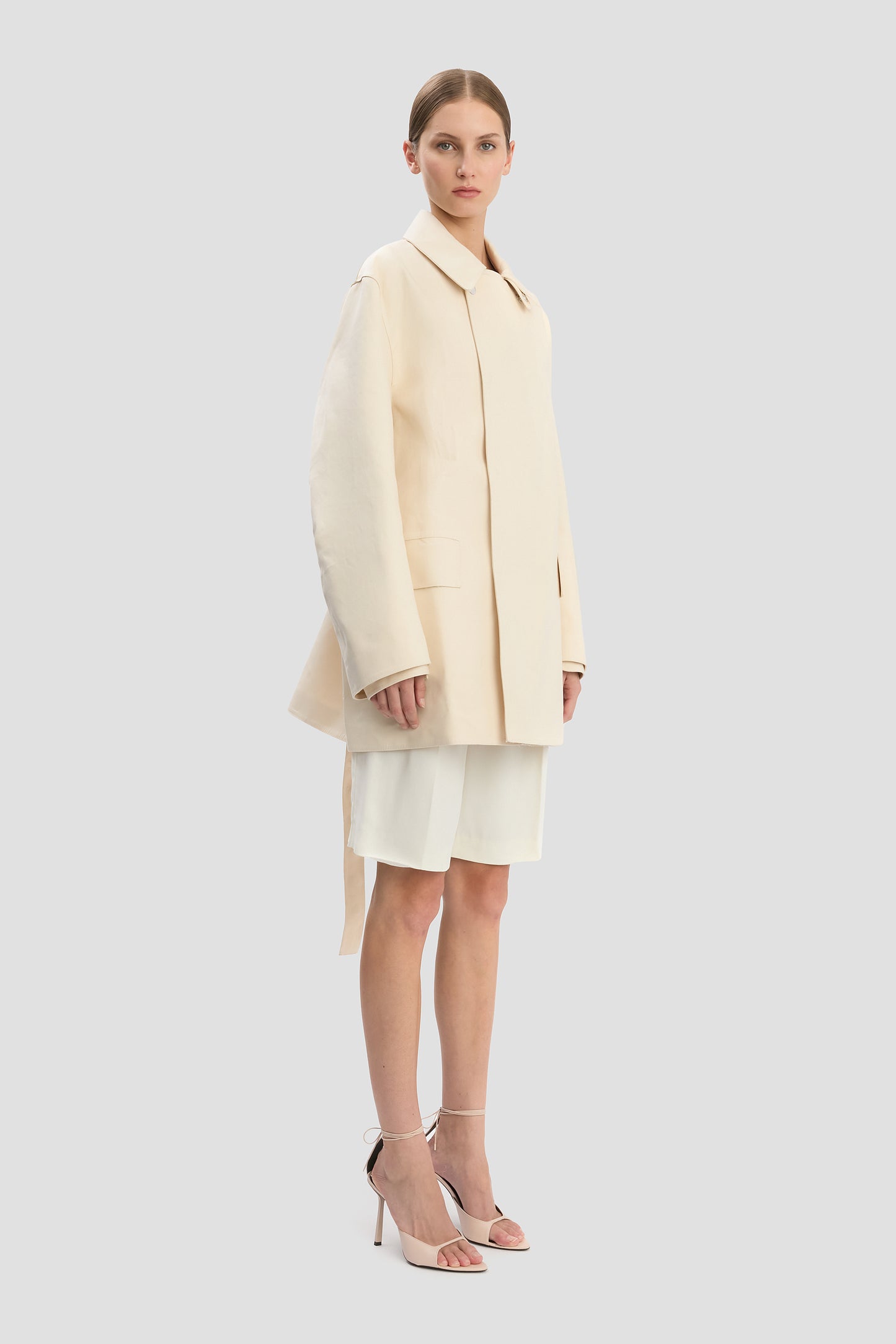 VB X Mackintosh Caban Coat In Putty