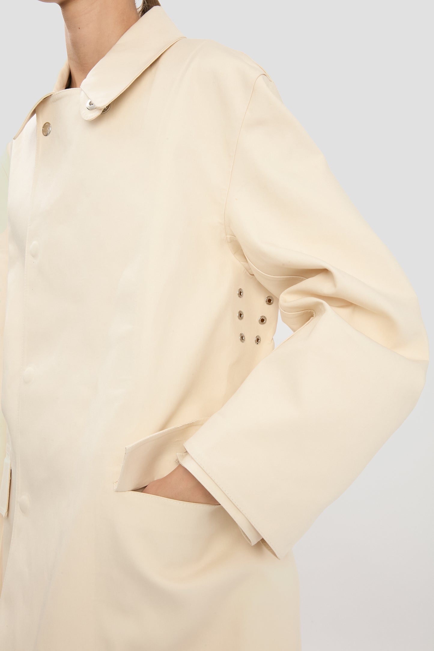 VB X Mackintosh Caban Coat In Putty