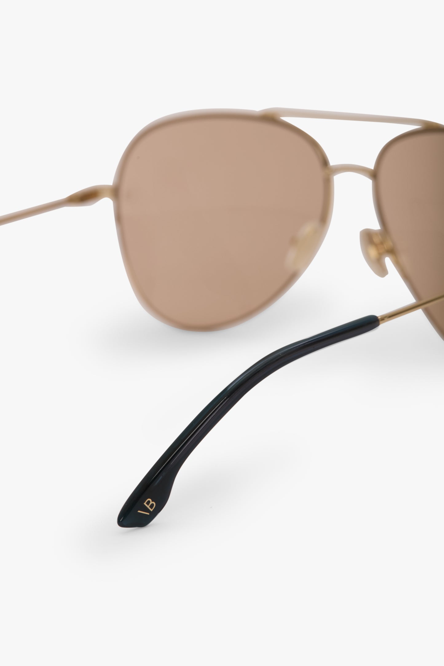 Metal Pilot Sunglass In Gold Blue