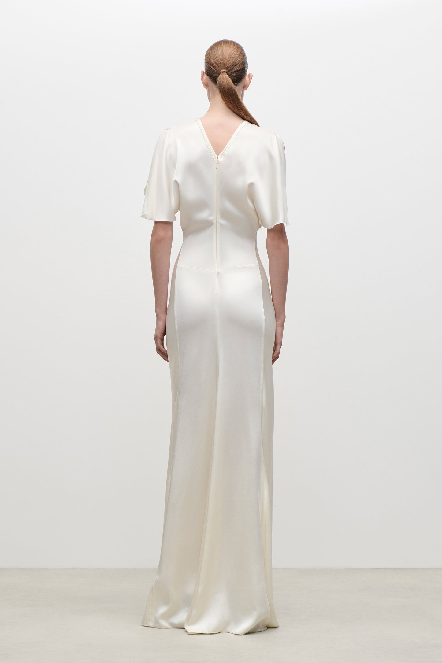 Isabella Gown In Ivory