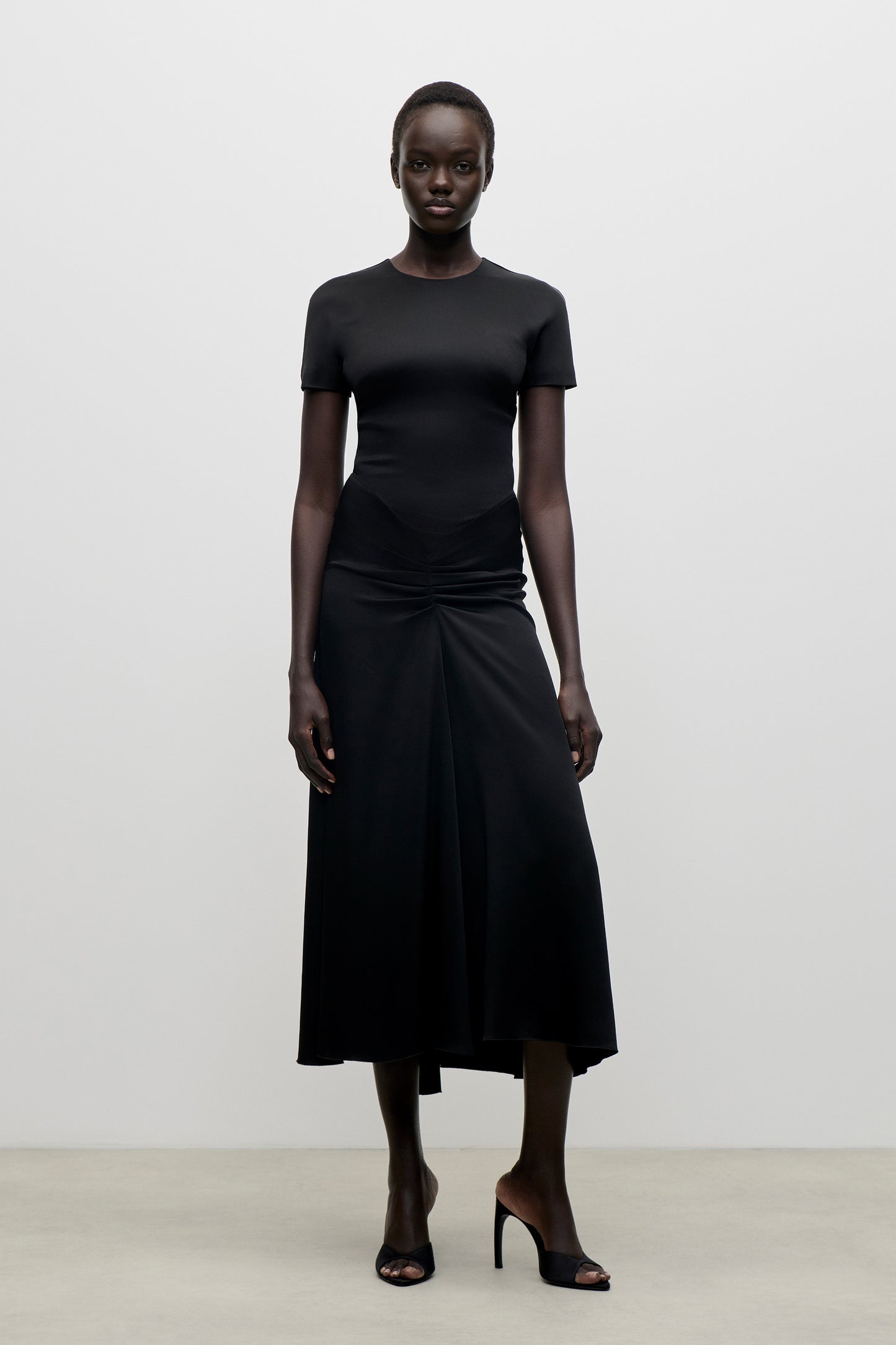 Blaire Midi Dress In Black