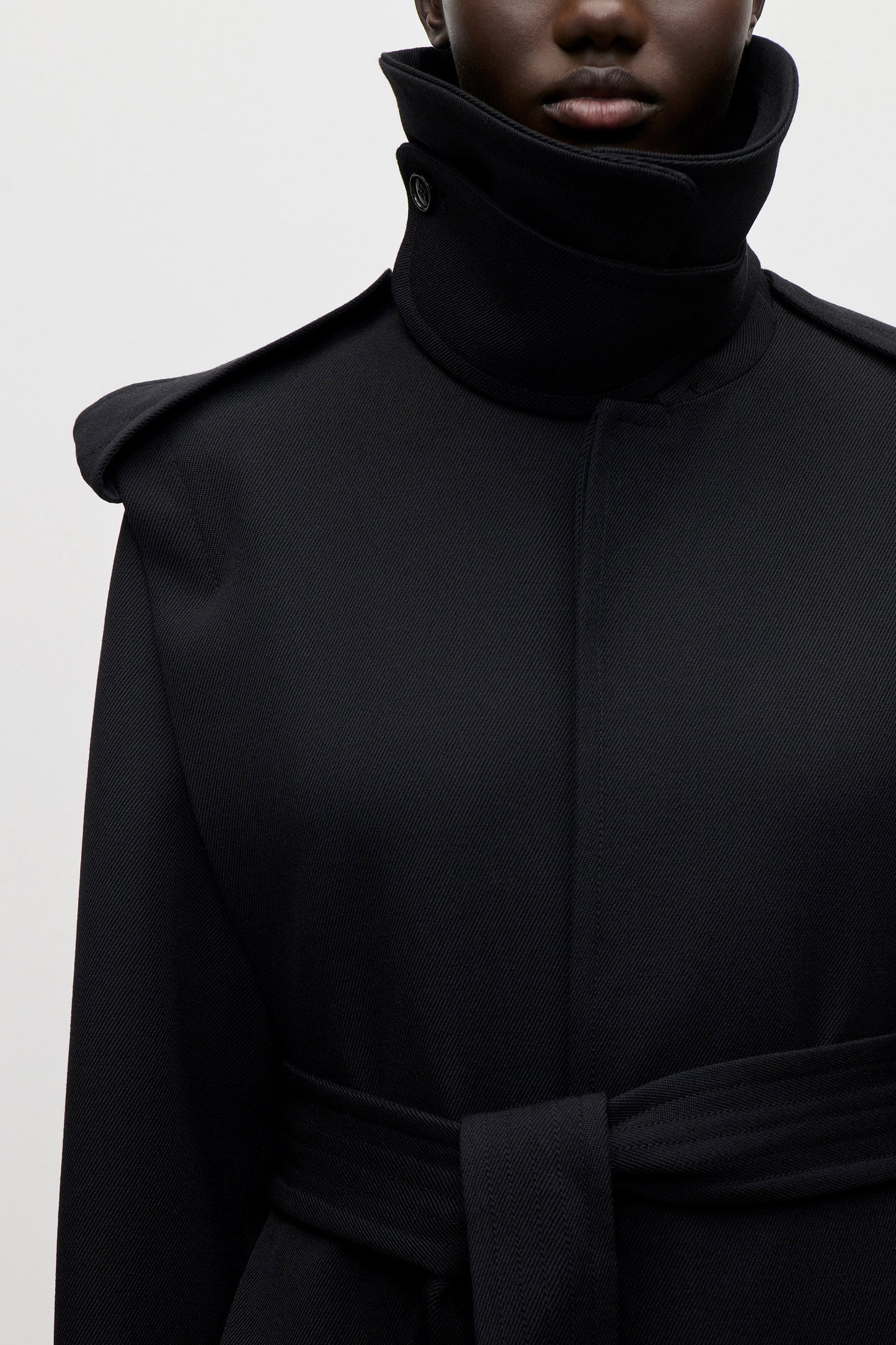 Philippa Trench Coat In Black