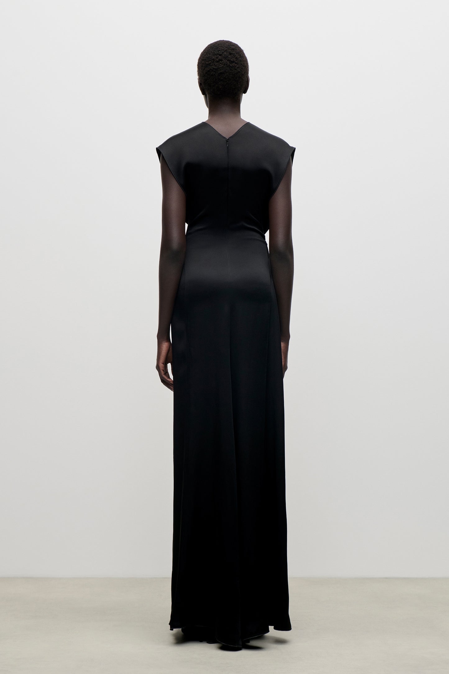 Aria Gown In Black