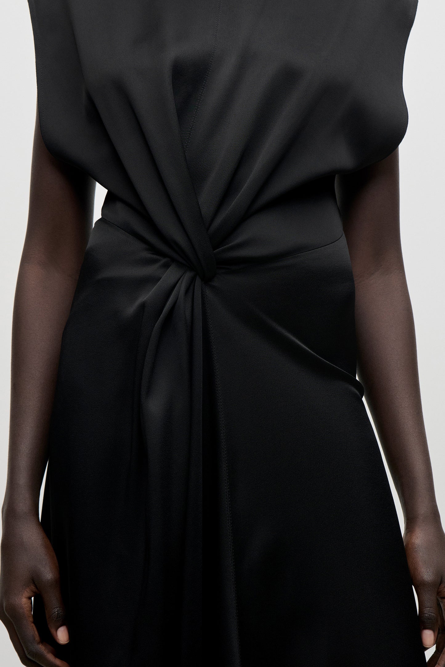 Aria Gown In Black