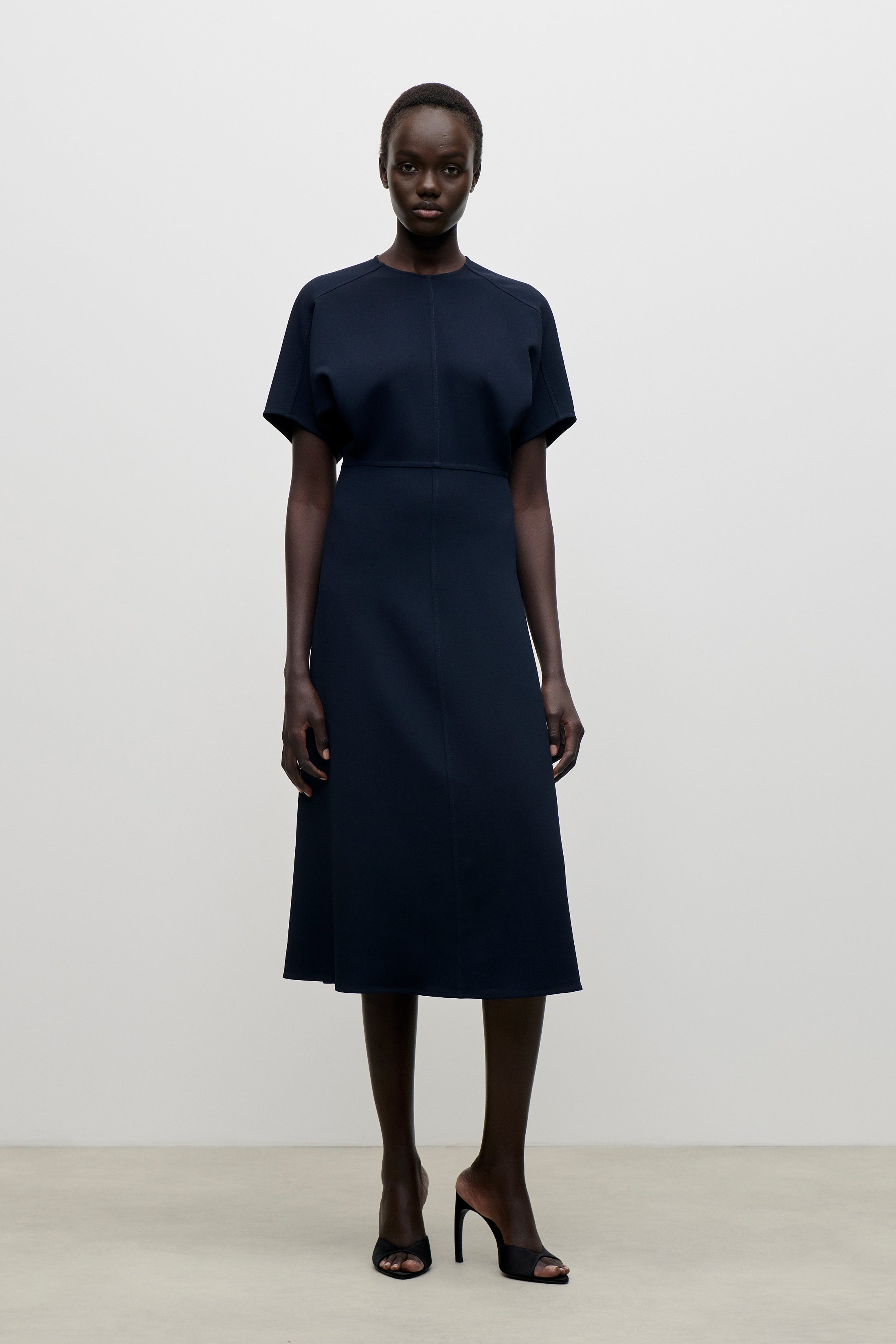 Eleanor Midi Dress In Navy