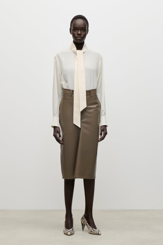 Kick Detail Leather Skirt In Brown
