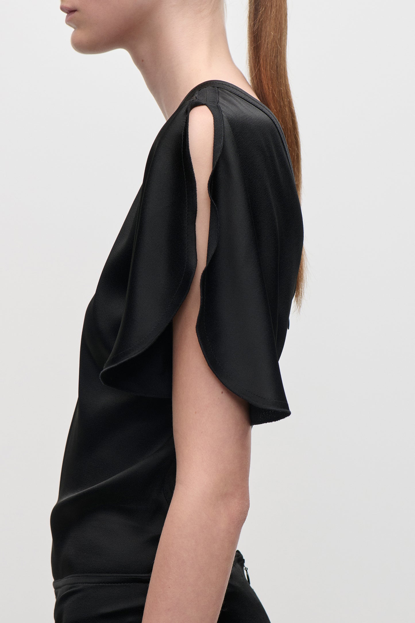 Bela Top In Black