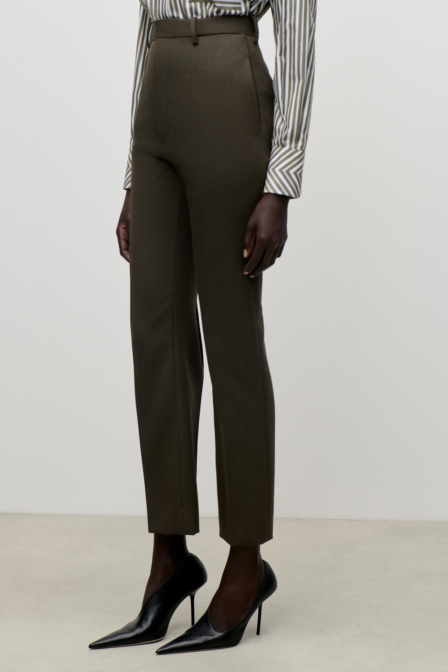 Extended Pocket Trouser In Green