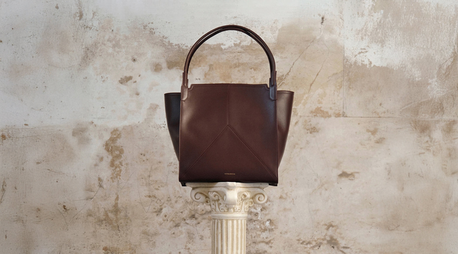 The Victoria – Victoria Beckham