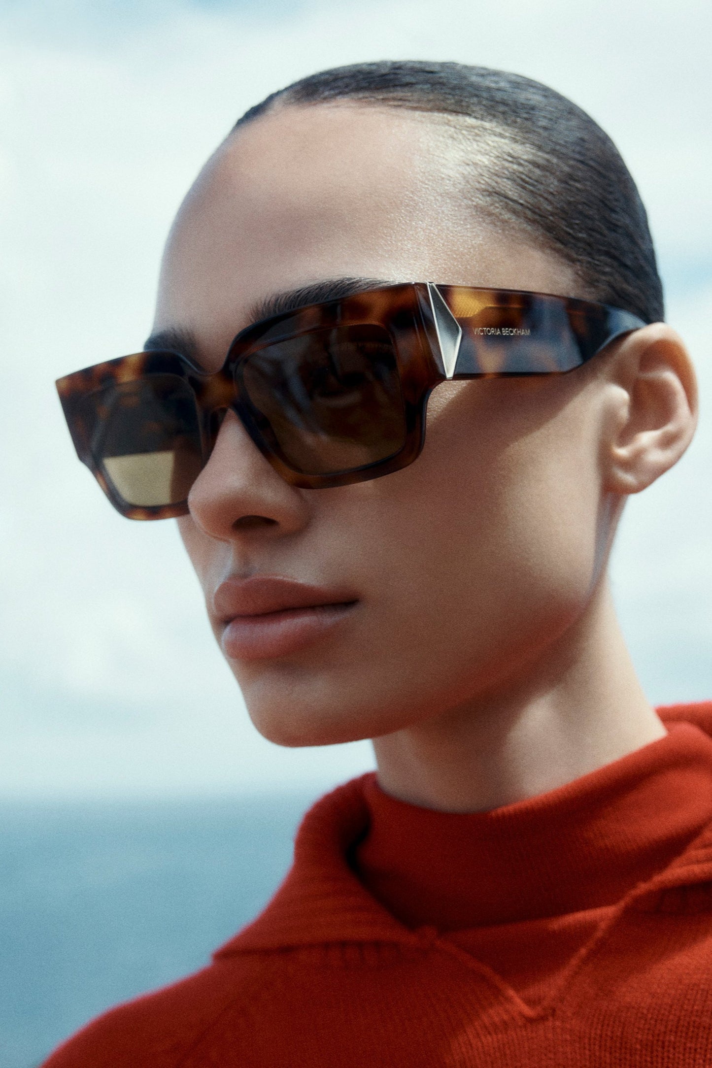 Sunglasses with v on side hotsell