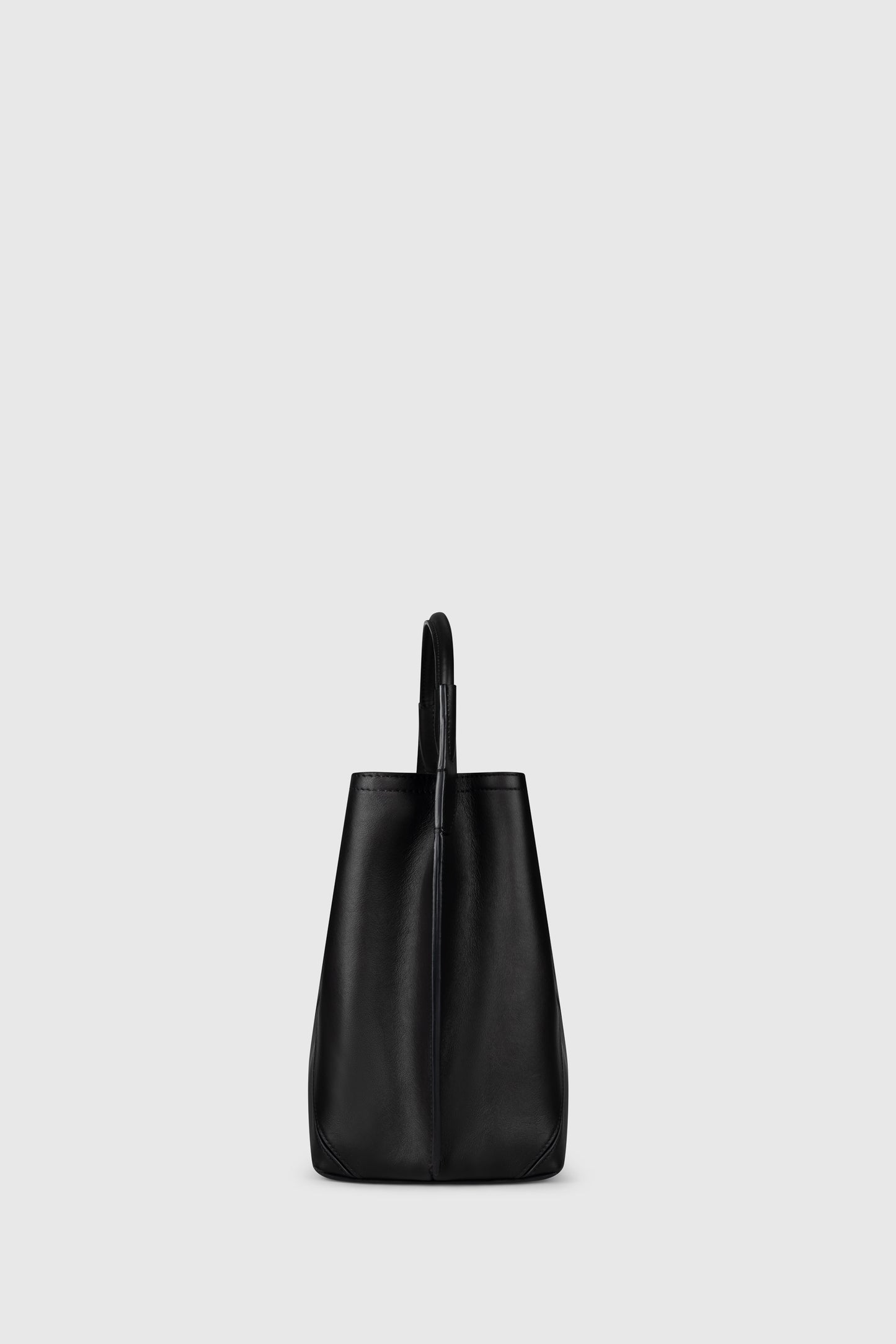 Victoria Bucket Soft Calf Leather