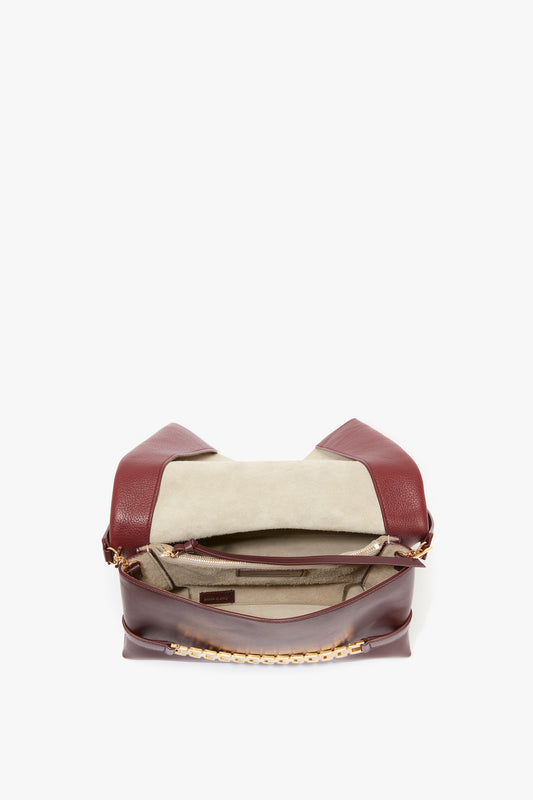 Chain Pouch With Strap In Bordeaux Grained Calf