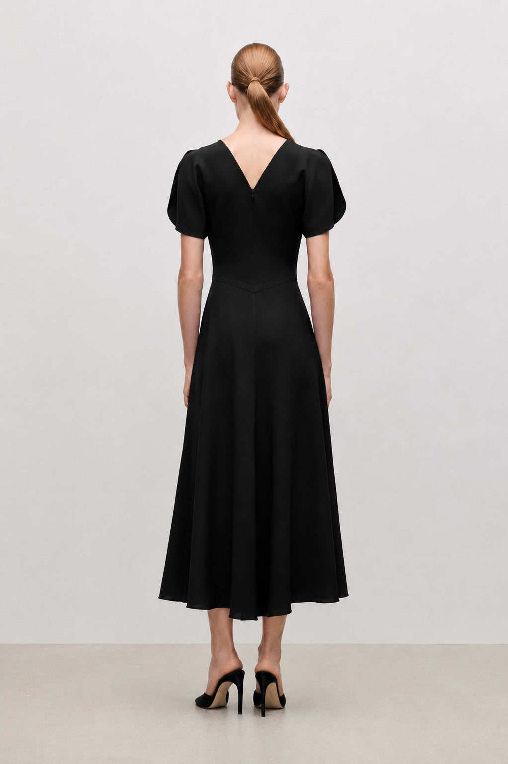 Bela Midi Dress In Black