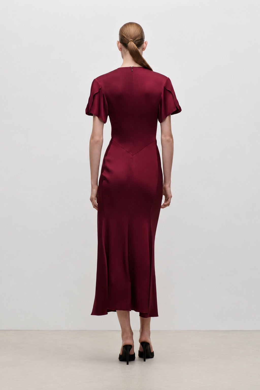 Eve Midi Dress In Burgundy