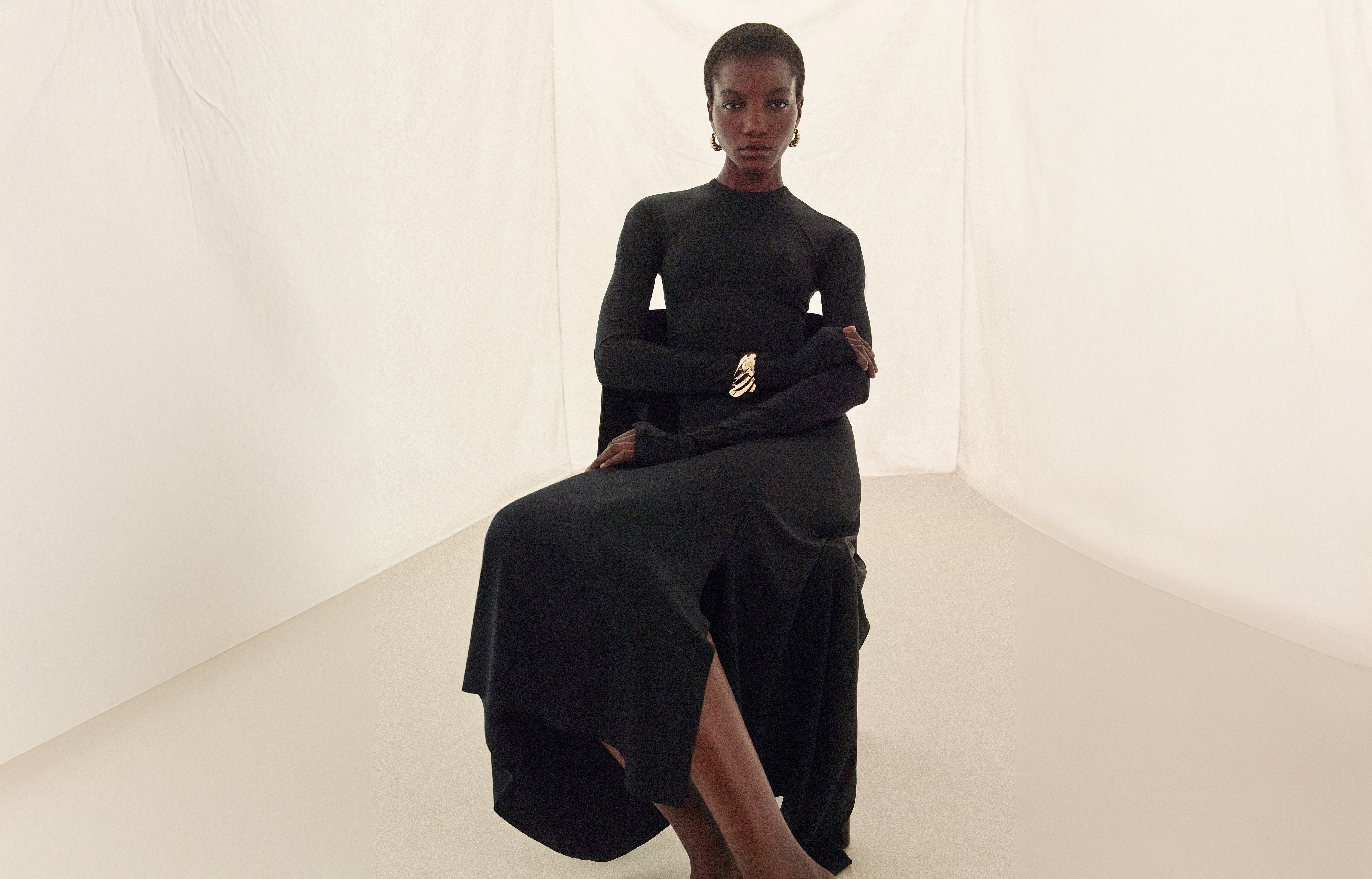 Designer Dresses & Gowns | Elegant Tailored Dresses & Gowns