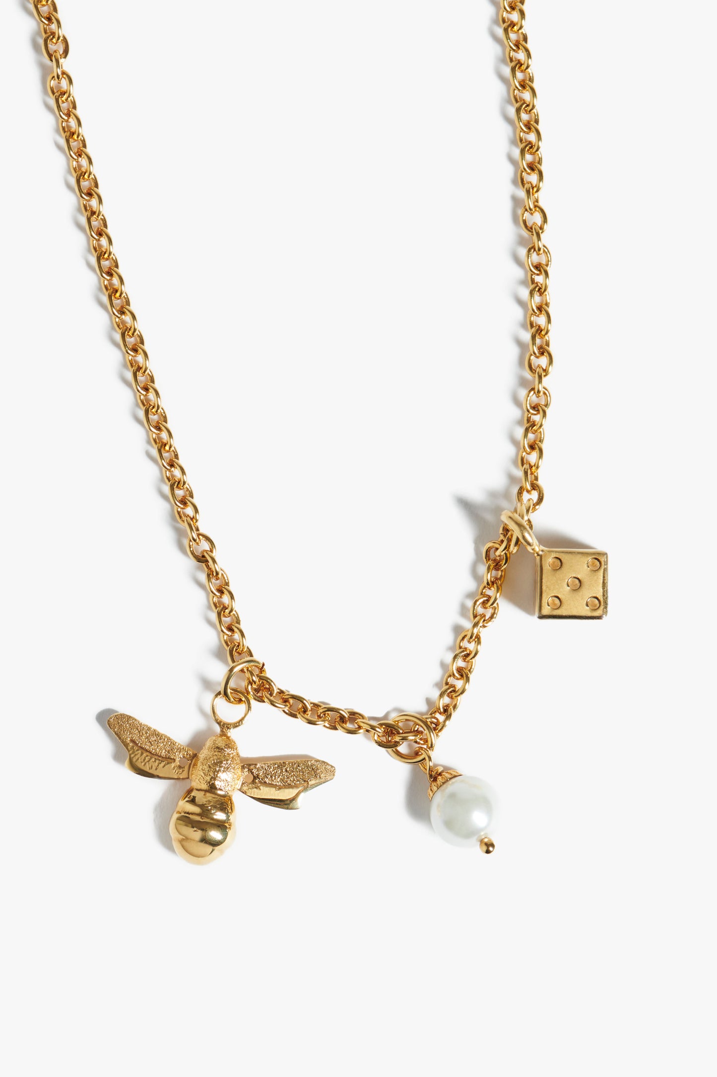 Single Chain In Gold