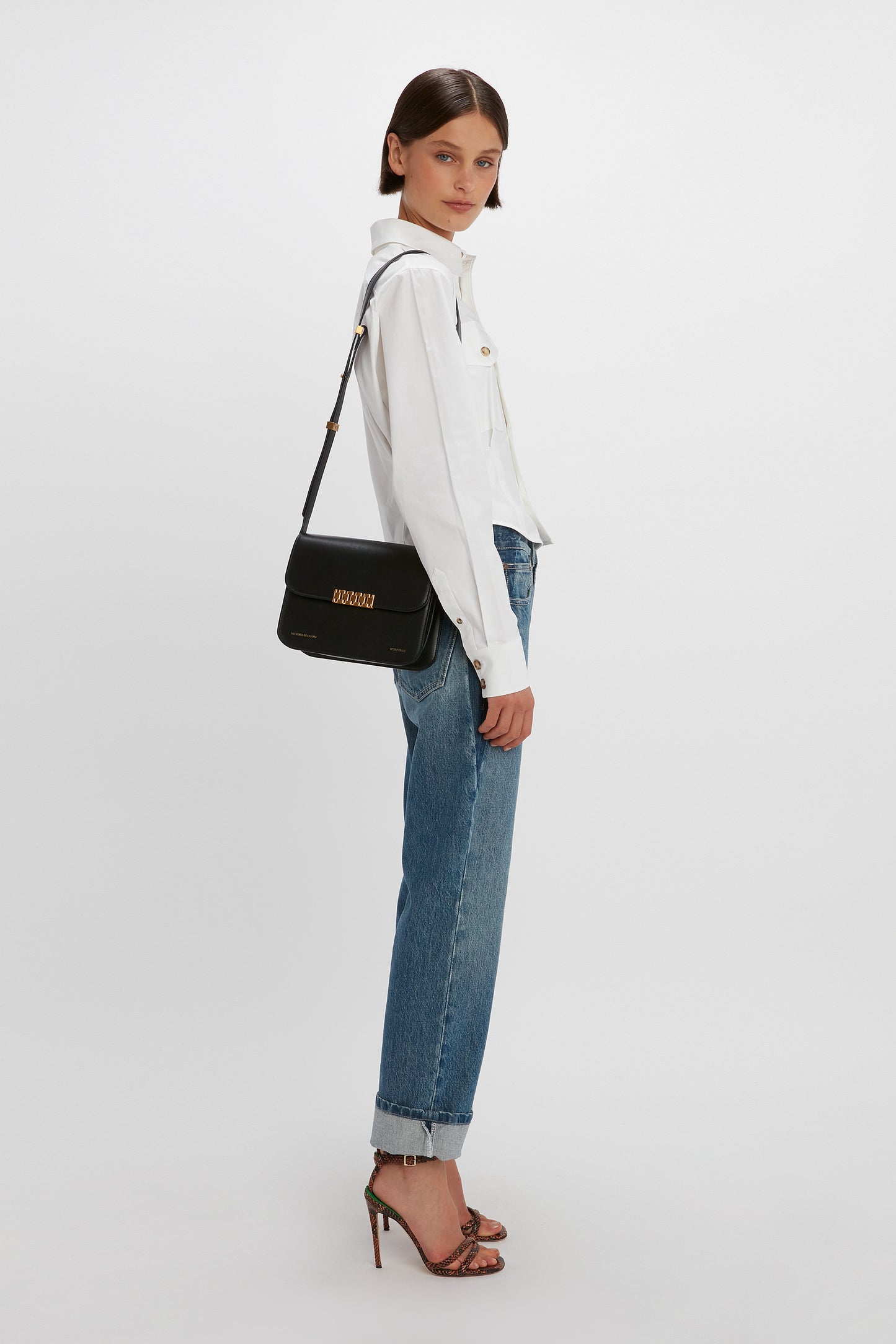 Chain Shoulder Bag In Black Leather