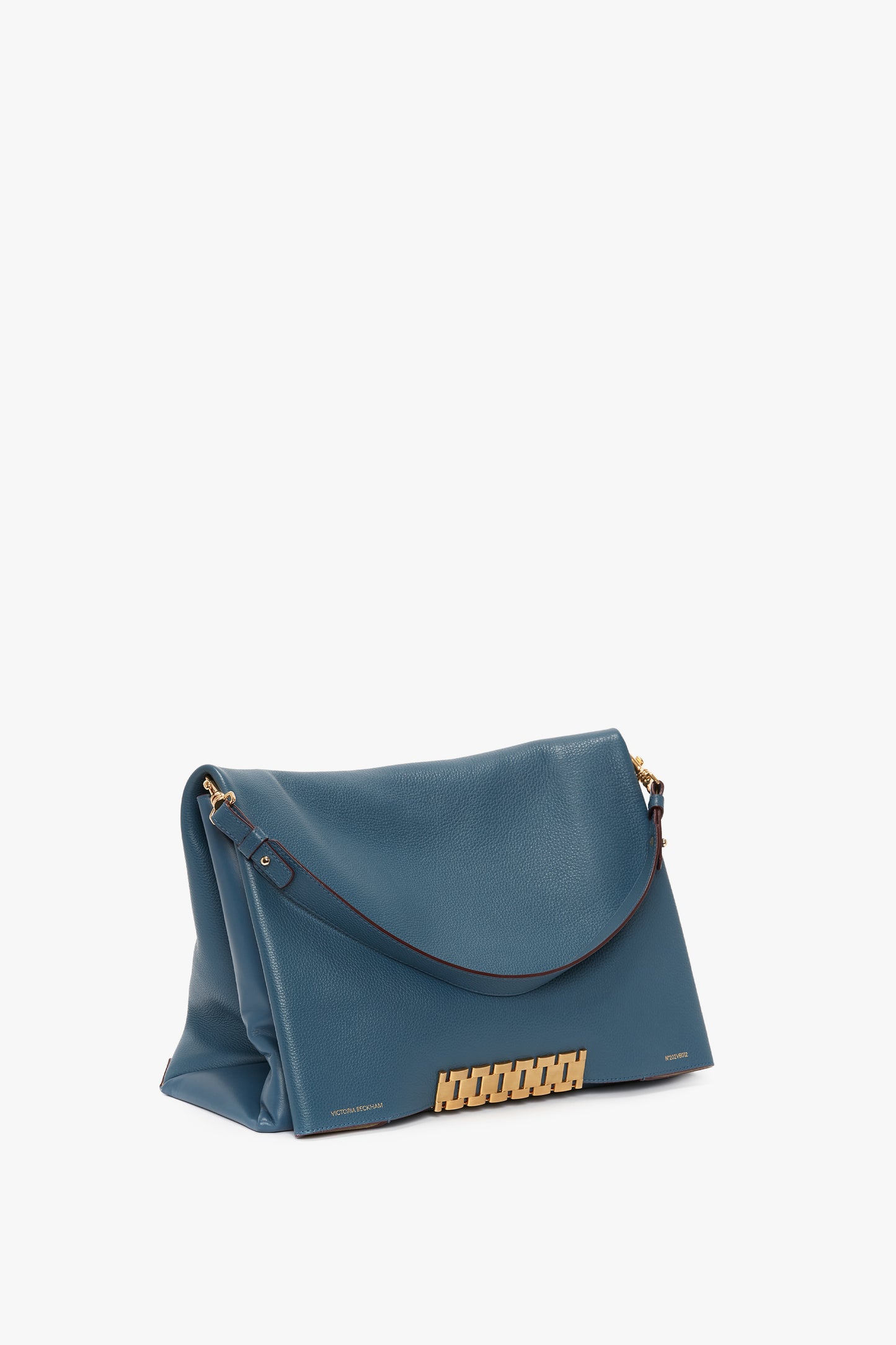 Jumbo Chain Pouch In Blue