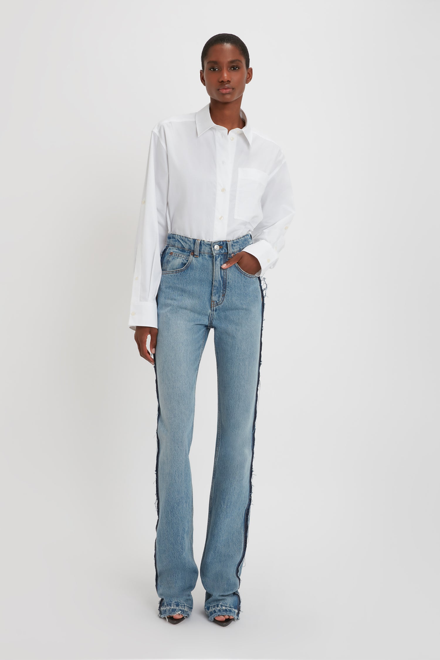 Cropped Patch Pocket Shirt In White – Victoria Beckham UK