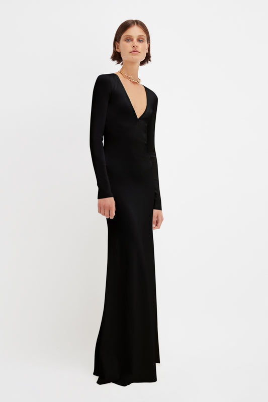 Deep V Knitted Gown In Black