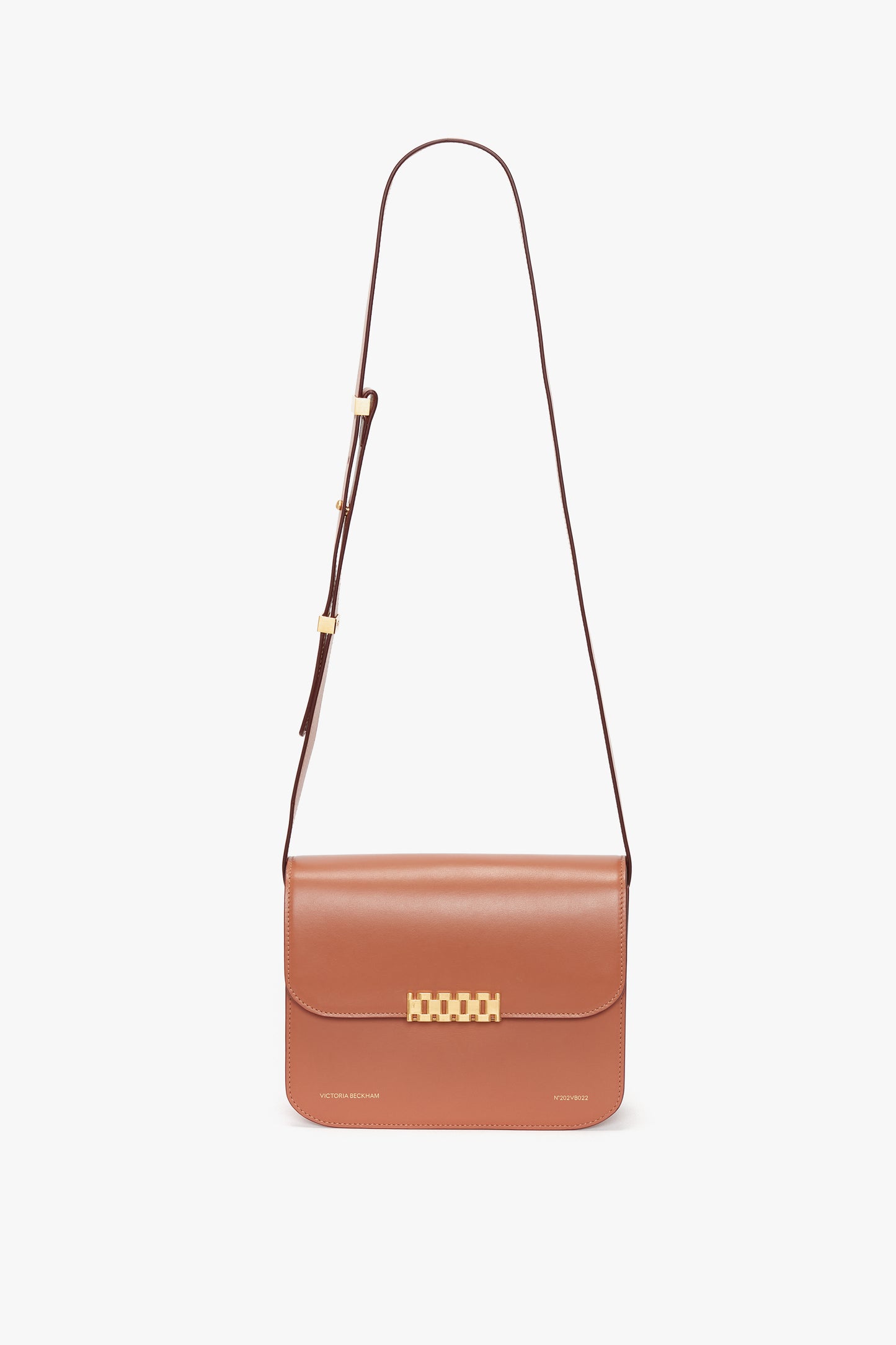 Chain Shoulder Bag In Tan Leather